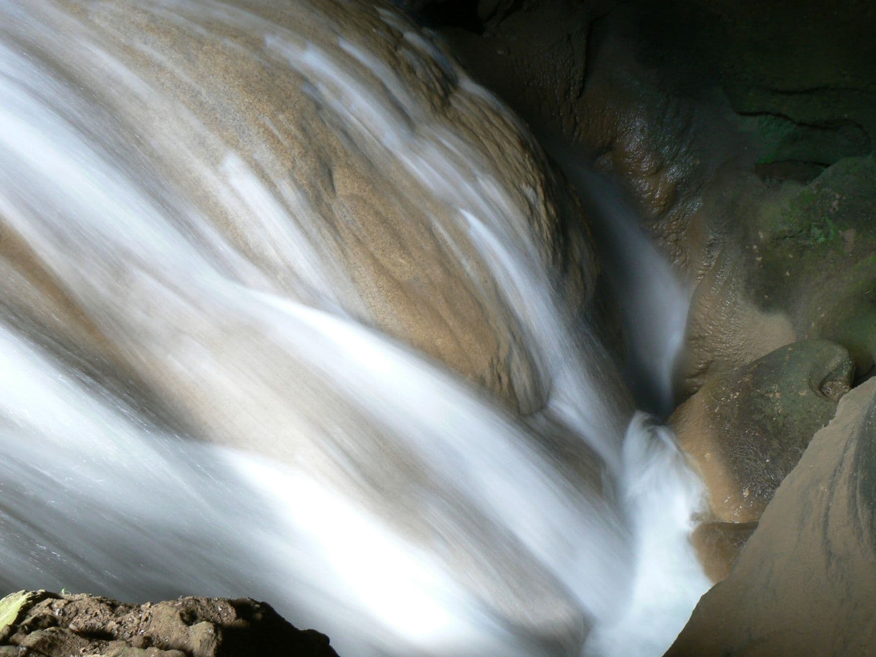 Fixing Streaming SSR Backpressure in Node.js