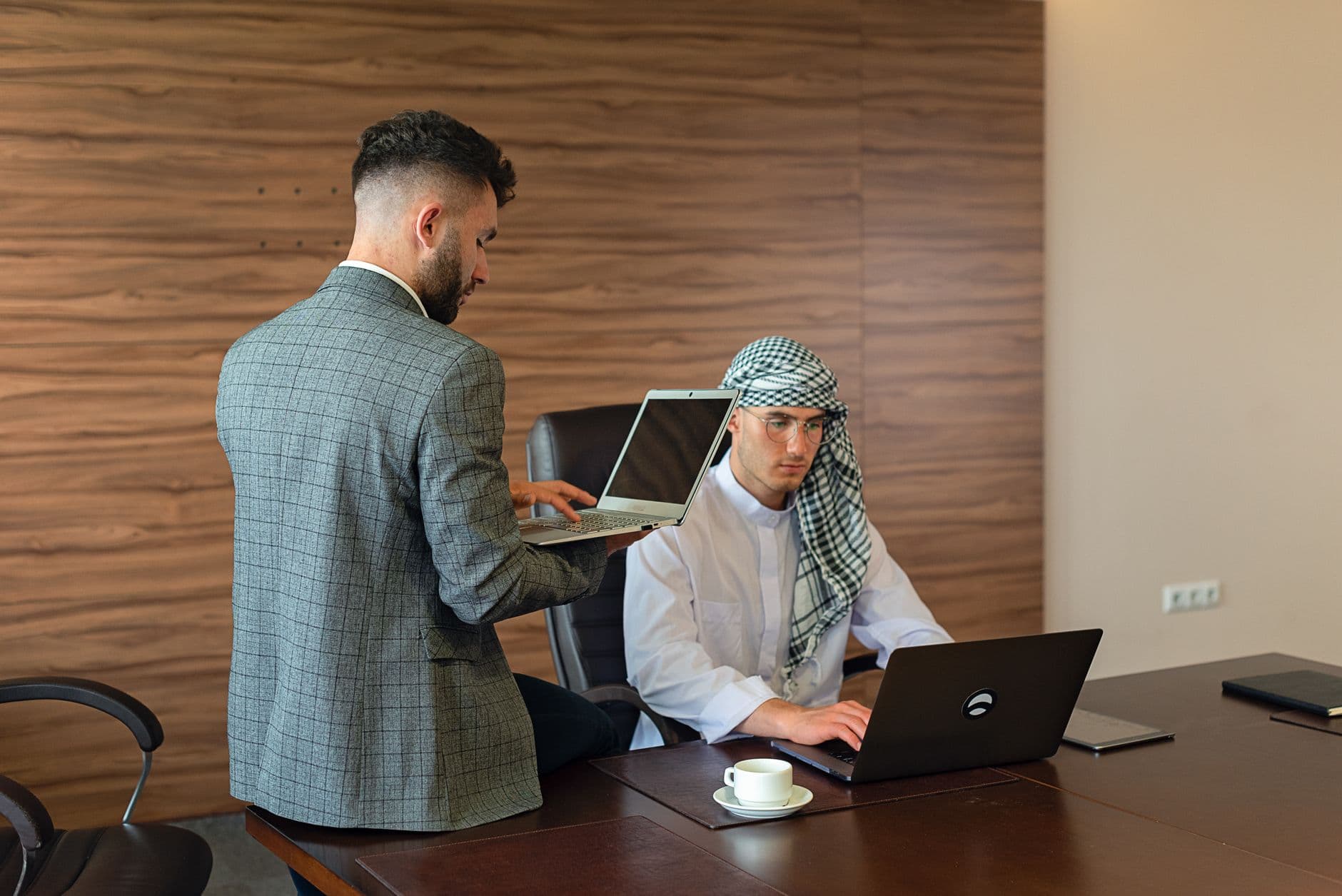 Choosing an Enterprise macOS MDM: Evaluating Kandji Against Jamf